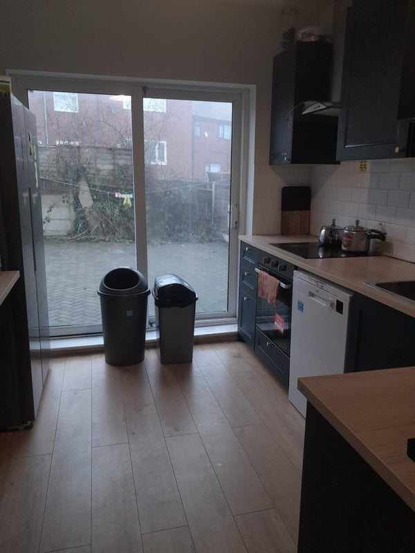 Room Waterloo Street in Tameside