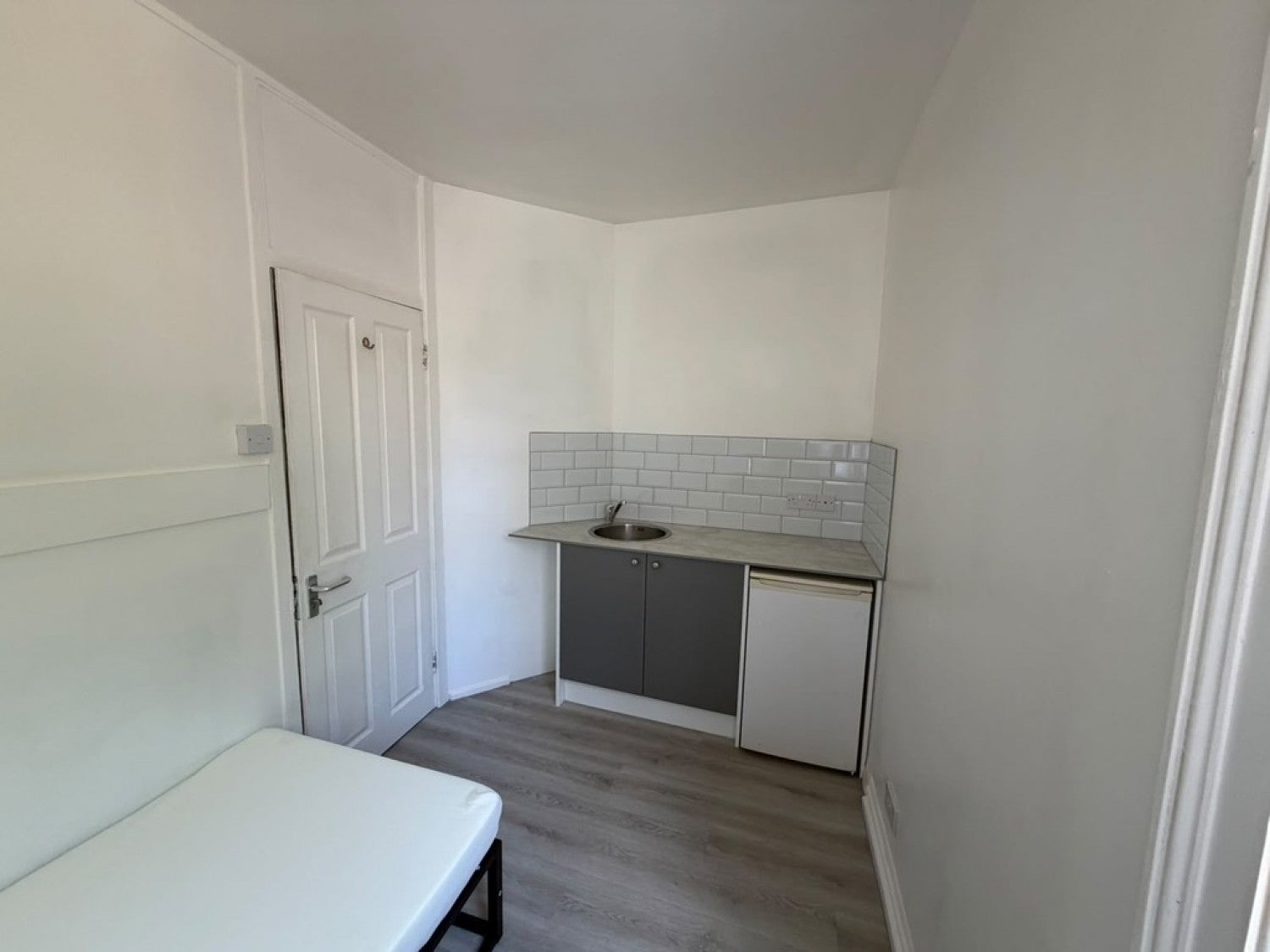 Room Higher Kingston in Yeovil