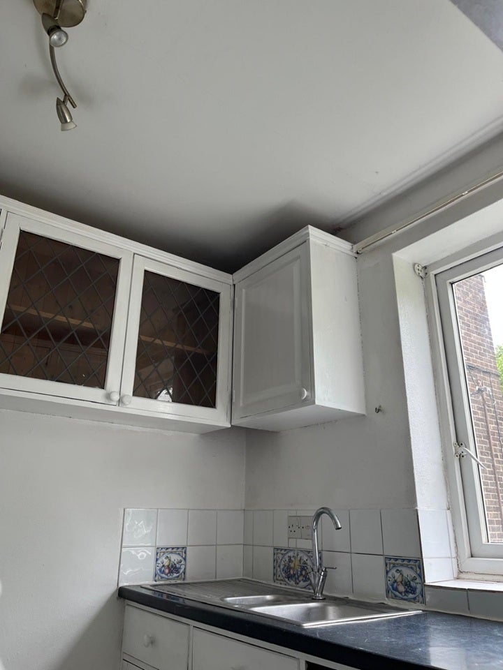 Flat Poulter Close in Nottingham