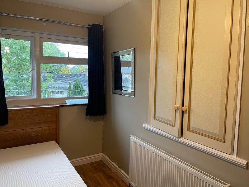Room Maiden Lane in Crawley