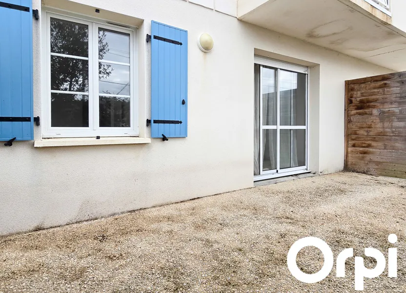 Flat Rue du Jet d'Eau in Tonnay-Charente