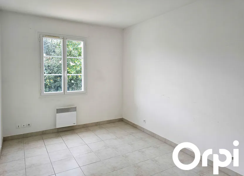 Flat Rue du Jet d'Eau in Tonnay-Charente