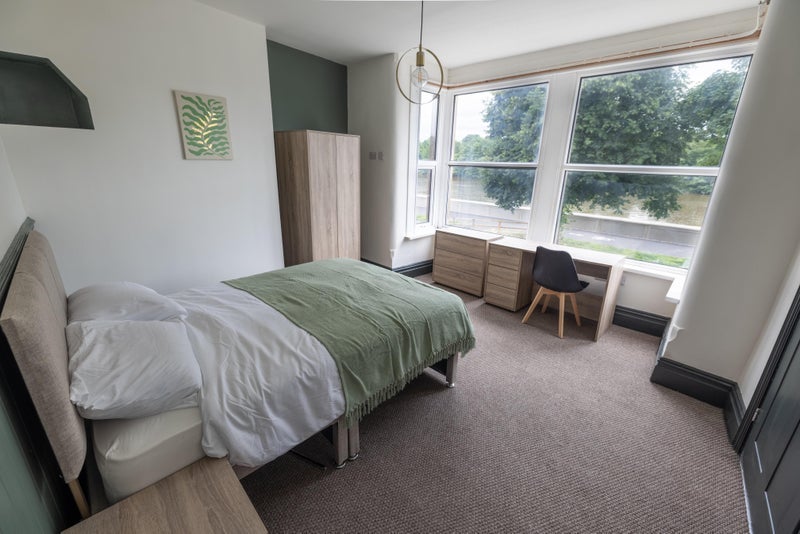 Room Ardee Road in Preston