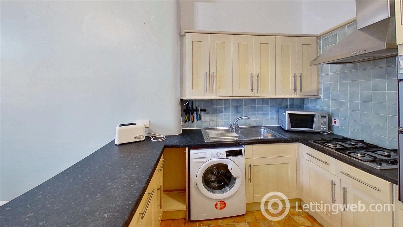 Flat Hawthornvale in City of Edinburgh
