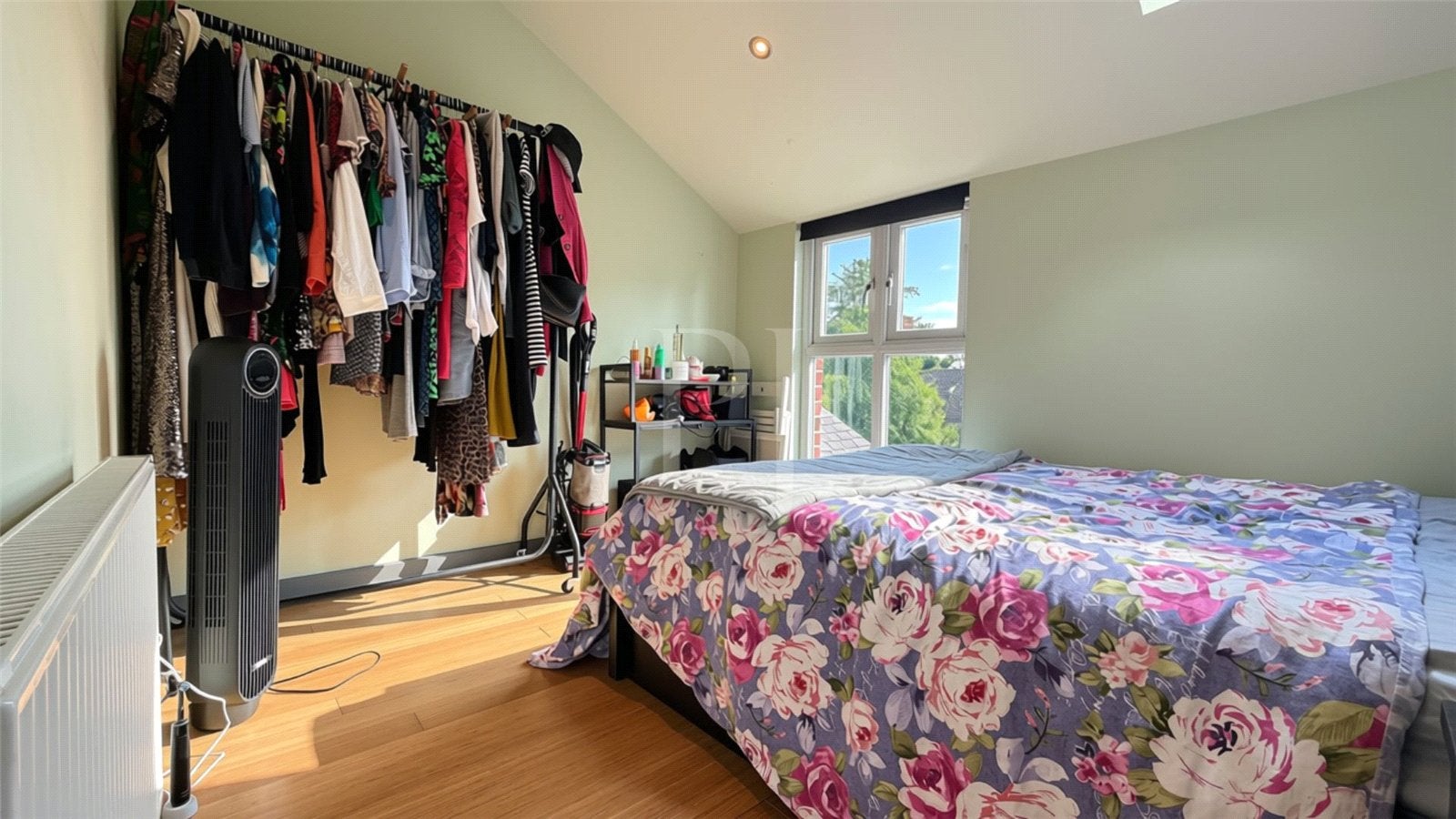 Flat Keppel Road in Manchester