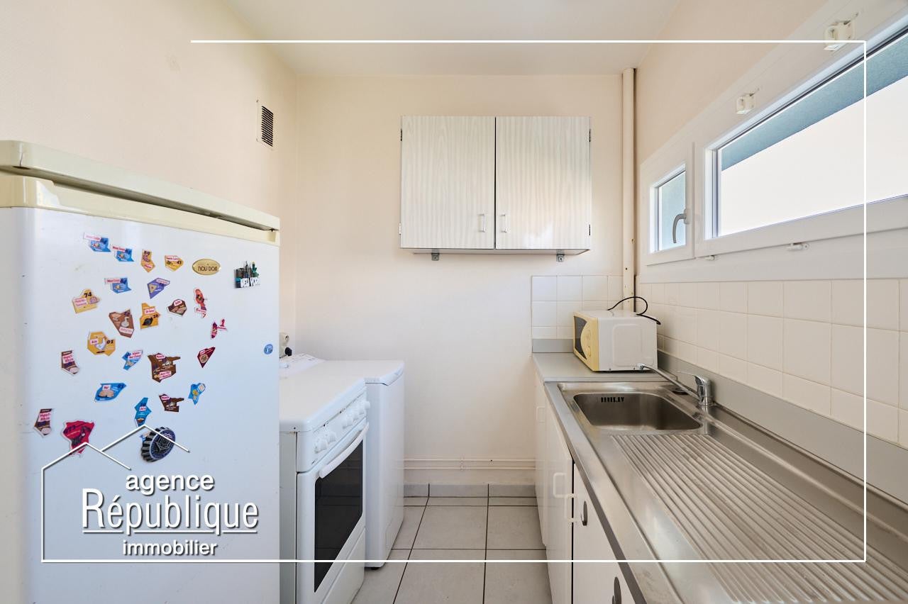 Flat Rue Thurot in Nuits-Saint-Georges