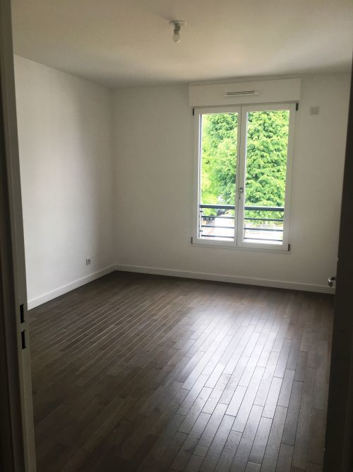 Flat Avenue Franklin Roosevelt in Suresnes