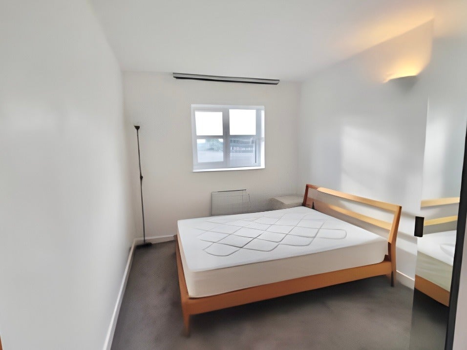 Flat Observatory Mews in London