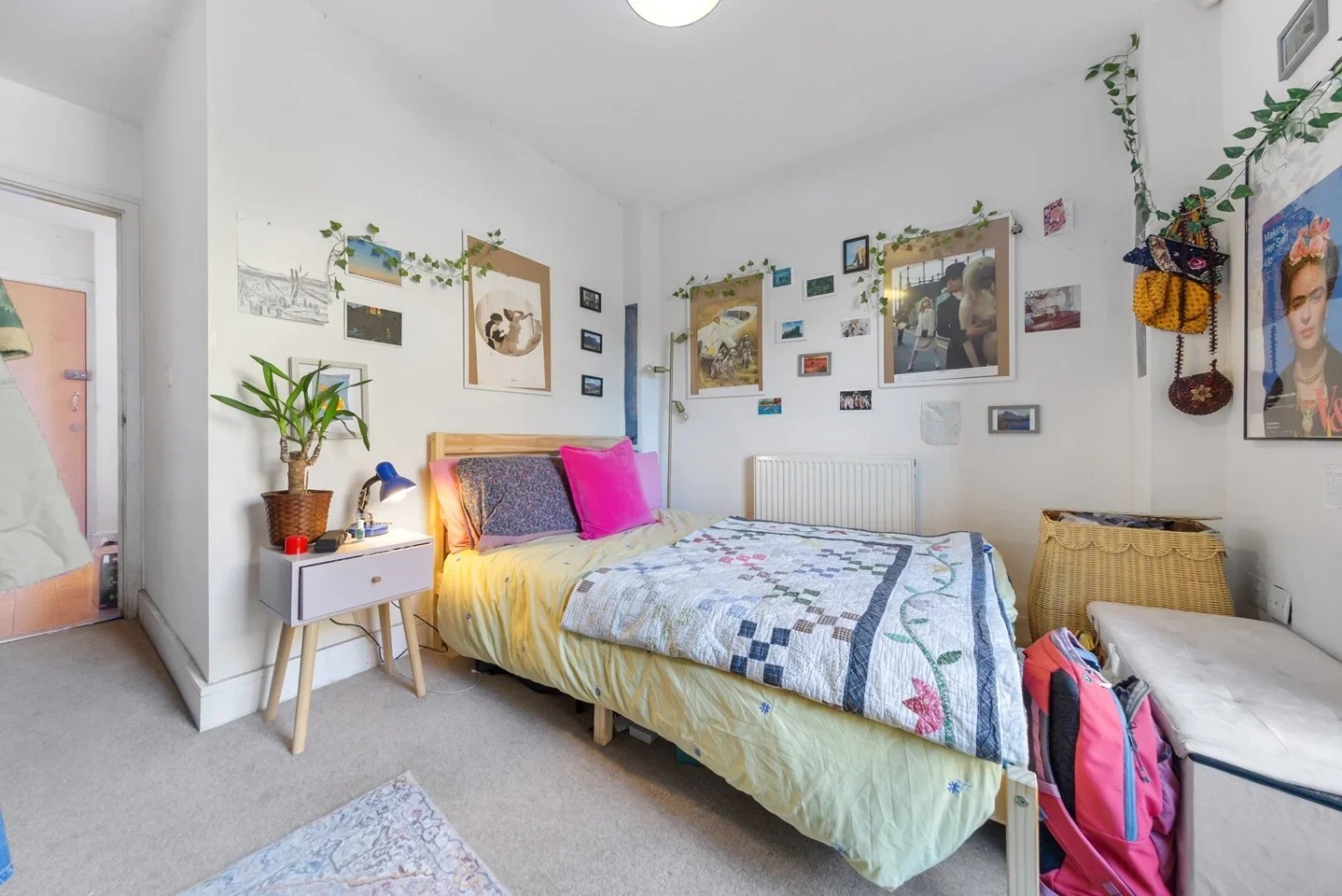 Flat Gervase Street in Greater London