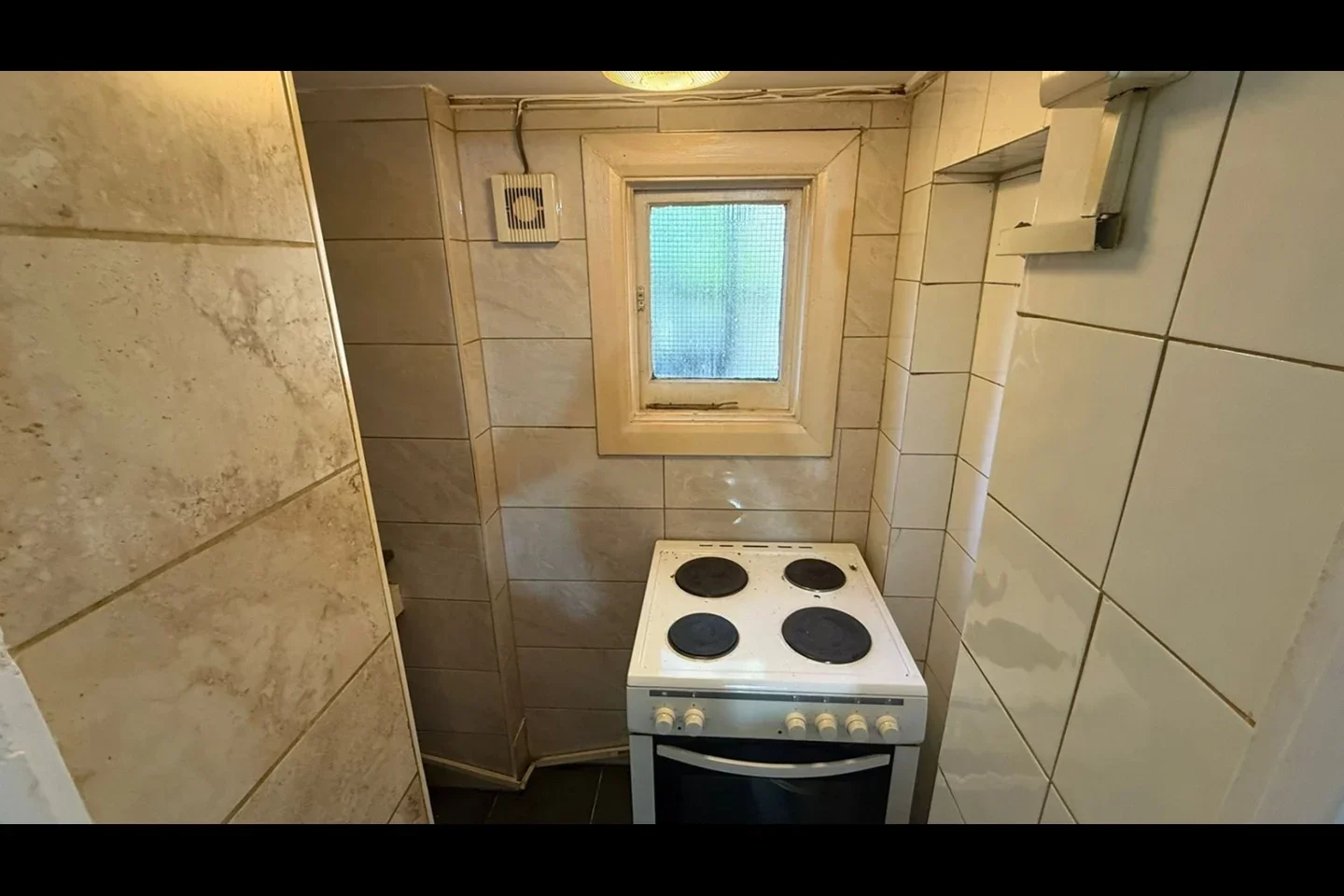 Flat Lea Bridge Road in Greater London