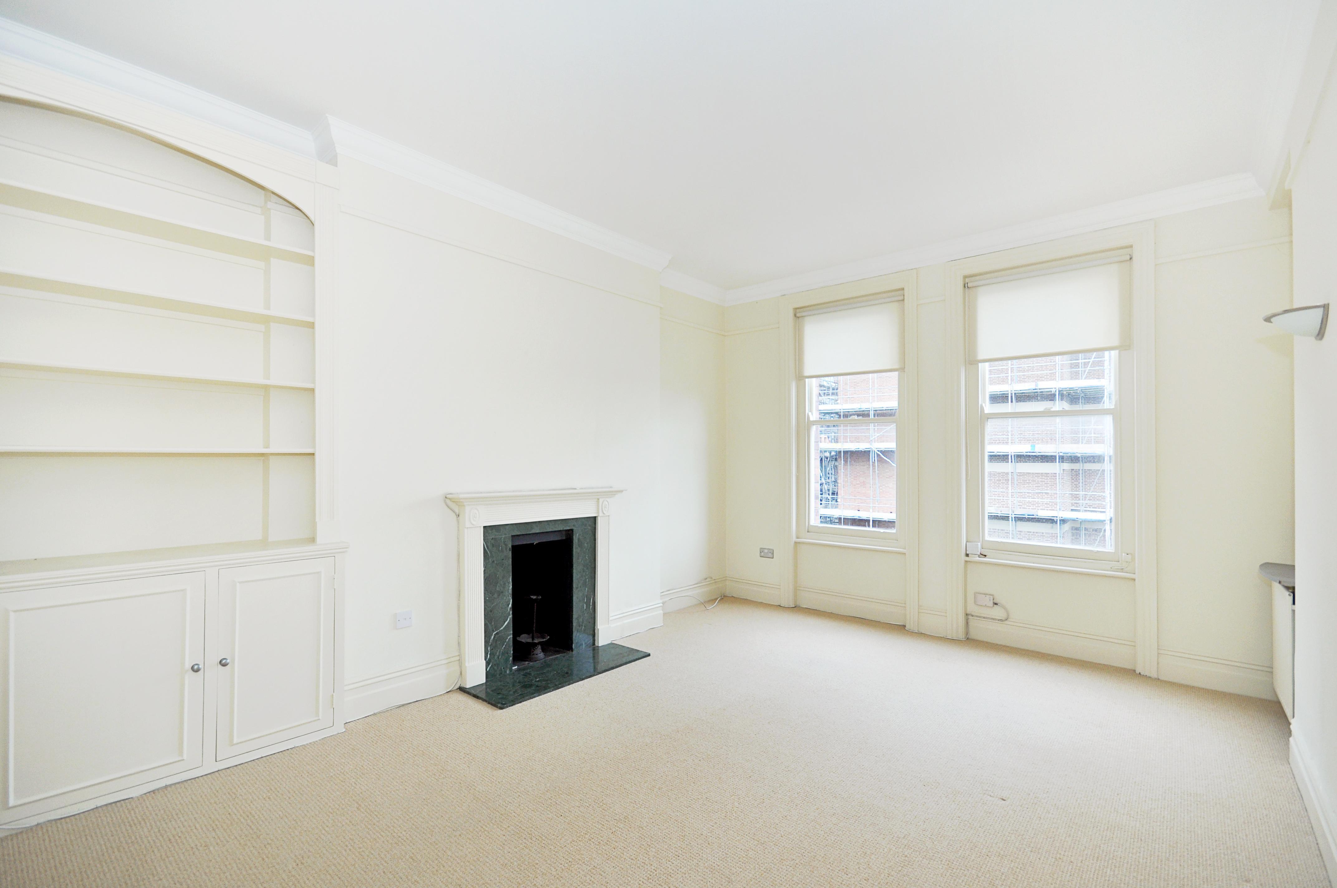 Flat Marloes Road in Greater London