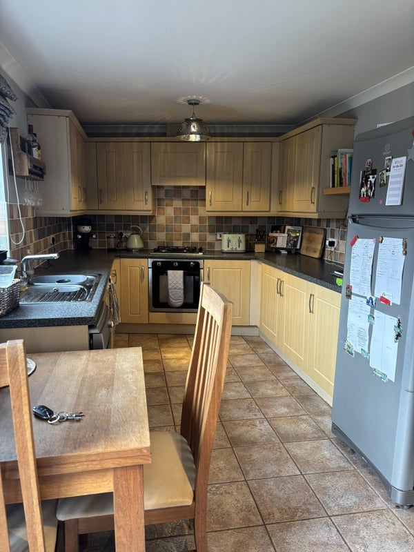 Room Walford Avenue in West Wick
