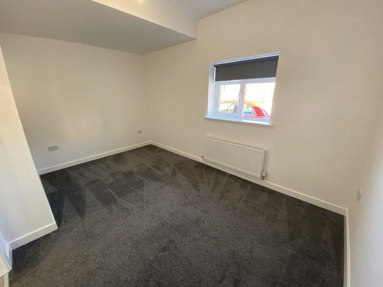 Flat Oakthorn Grove in St Helens