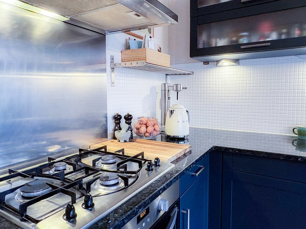 Appartement te huur: Daniël Stalpertstraat 30B, Amsterdam