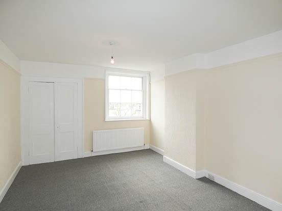 Flat Lansdown Terrace Lane in Cheltenham