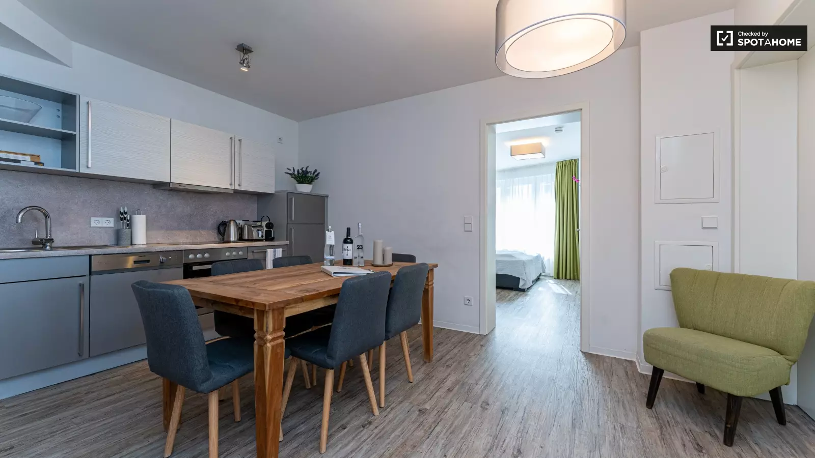 Wohnung Rosenthaler Straße in Berlin
