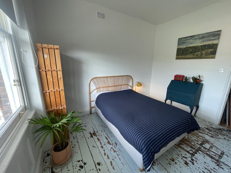 Room Lissenden Gardens in Greater London