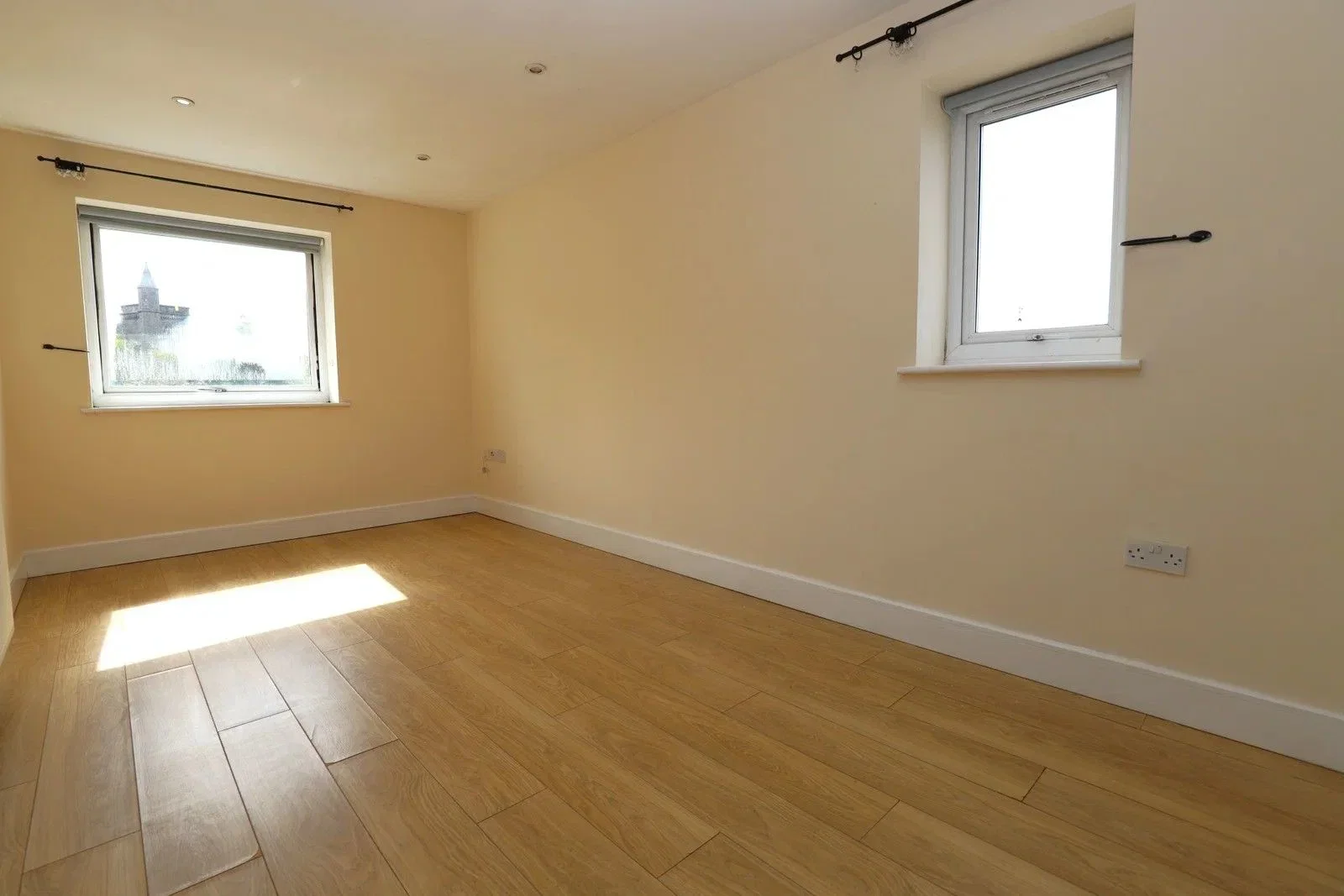 Flat Egerton Road in Salford