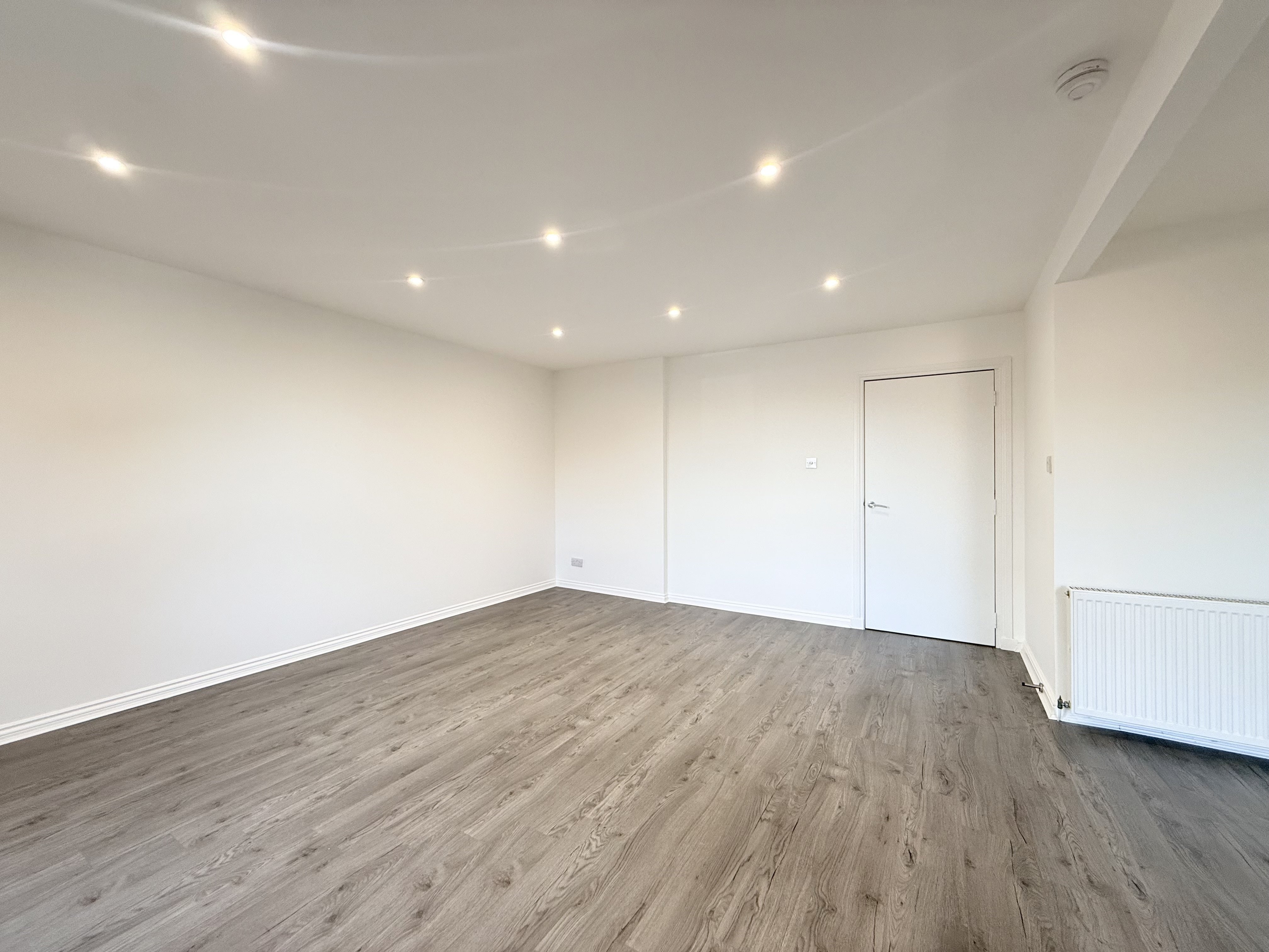 Flat Maukinfauld Road in Glasgow