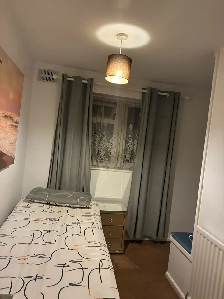 Room Fernhill Close in Bracknell