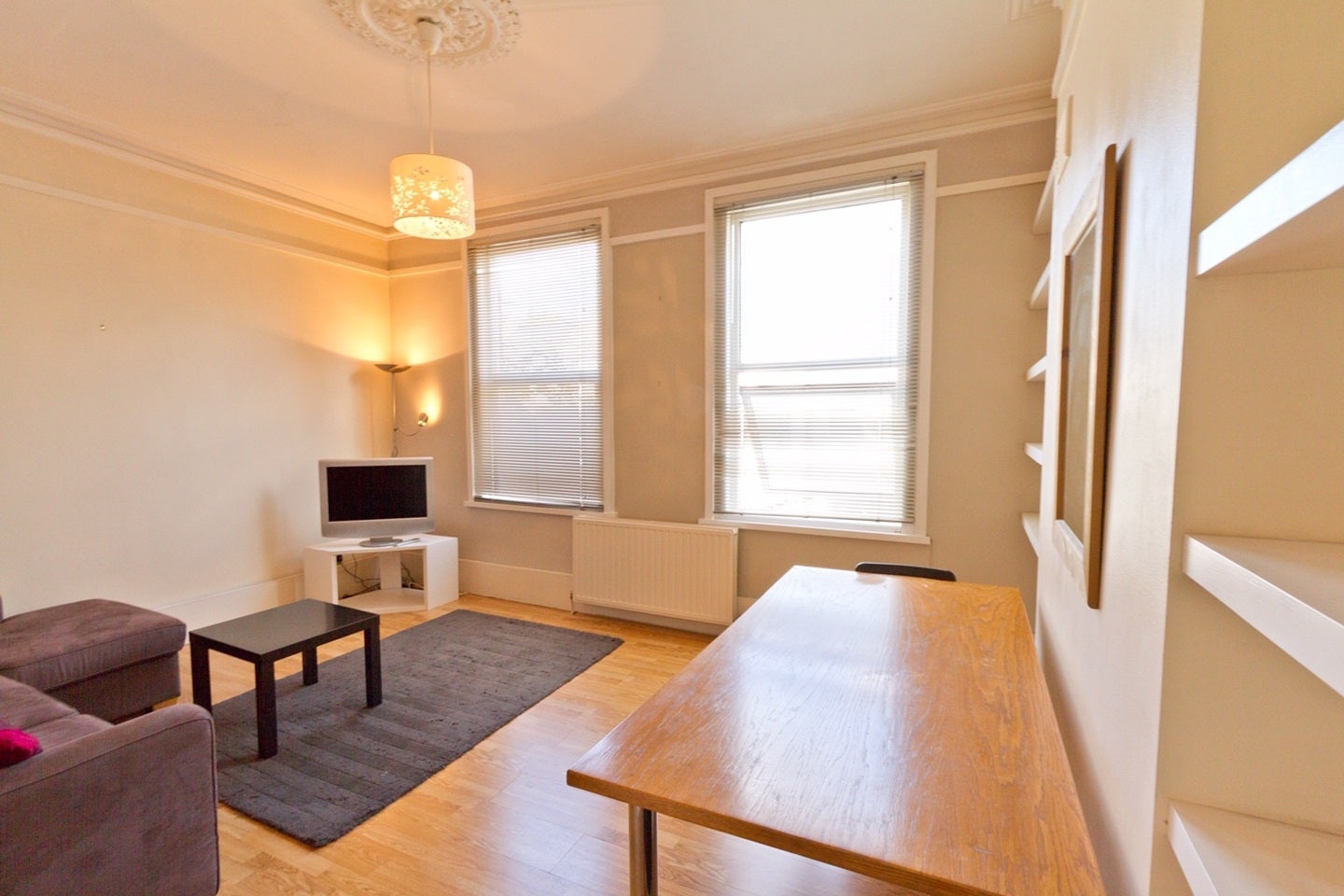 Flat Morrish Road in Greater London