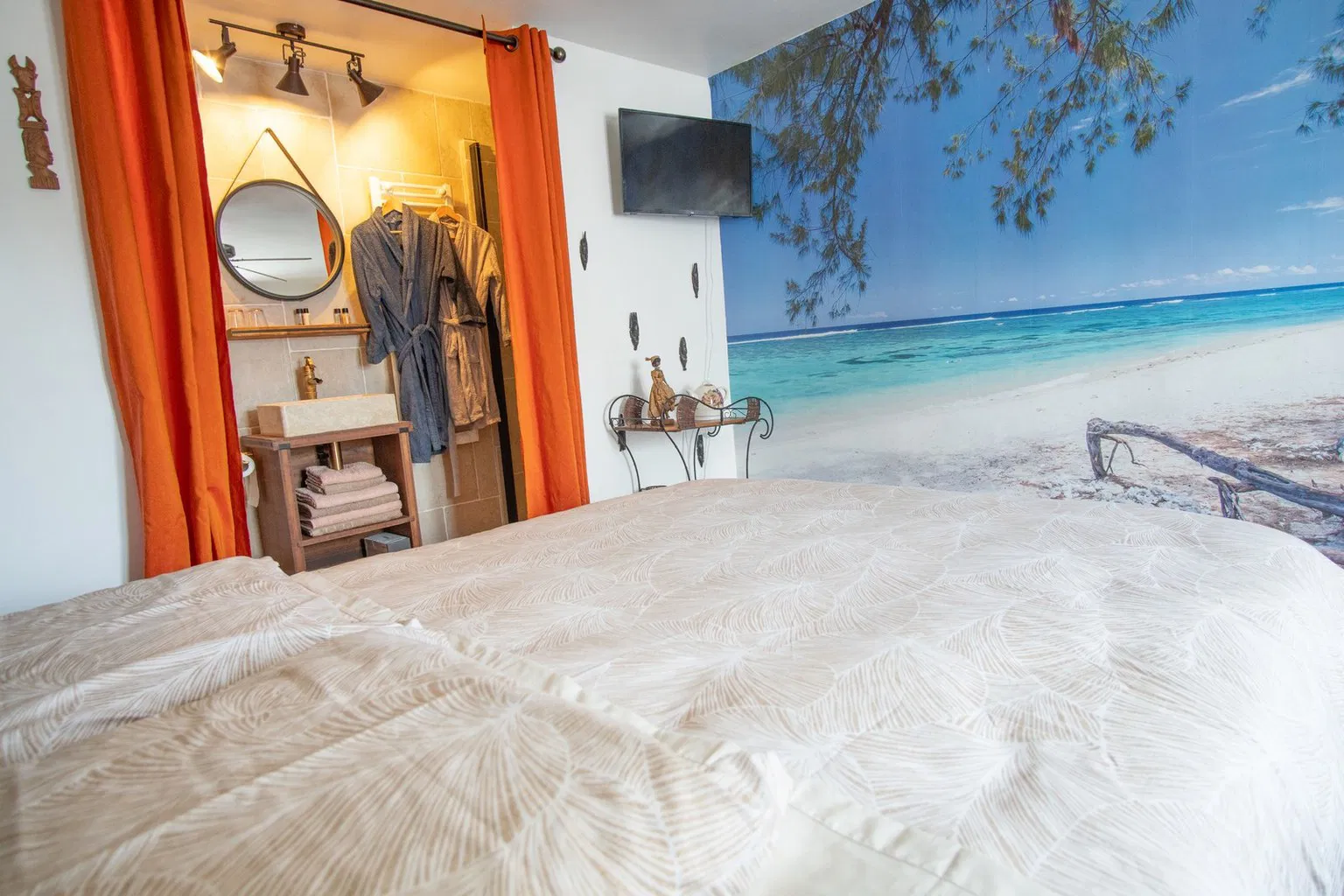 Room Rue d'Ézy in La Couture-Boussey