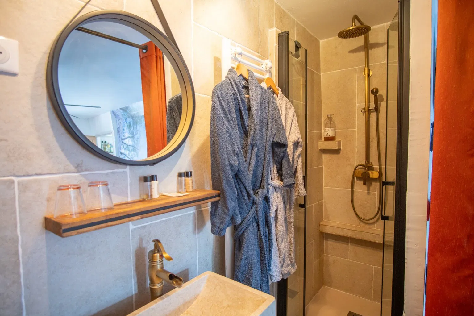 Room Rue d'Ézy in La Couture-Boussey