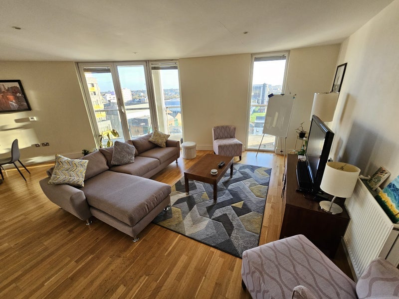 Room Quadrant Walk in Greater London