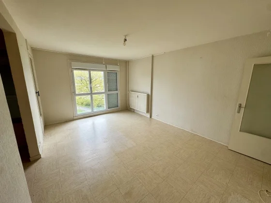Appartement Rue Pierre et Marie Curie à Gueugnon