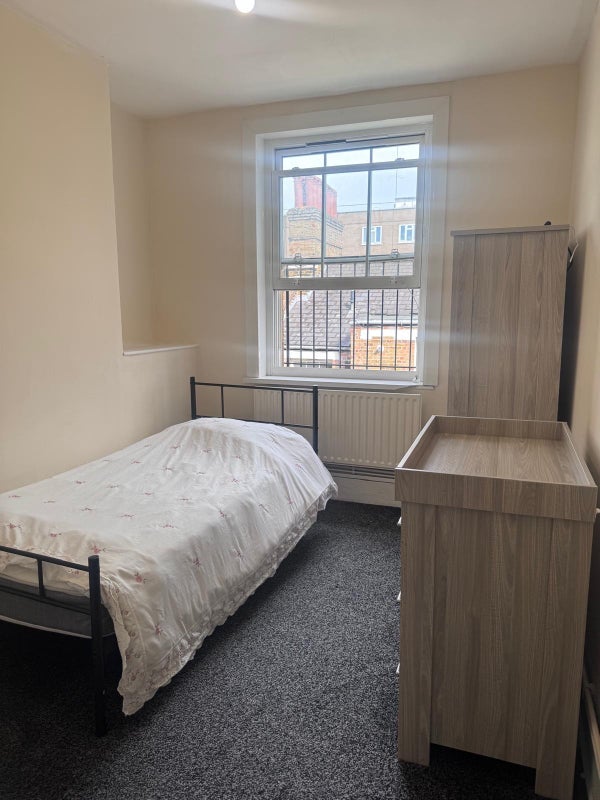 Room Northdown Street in Greater London
