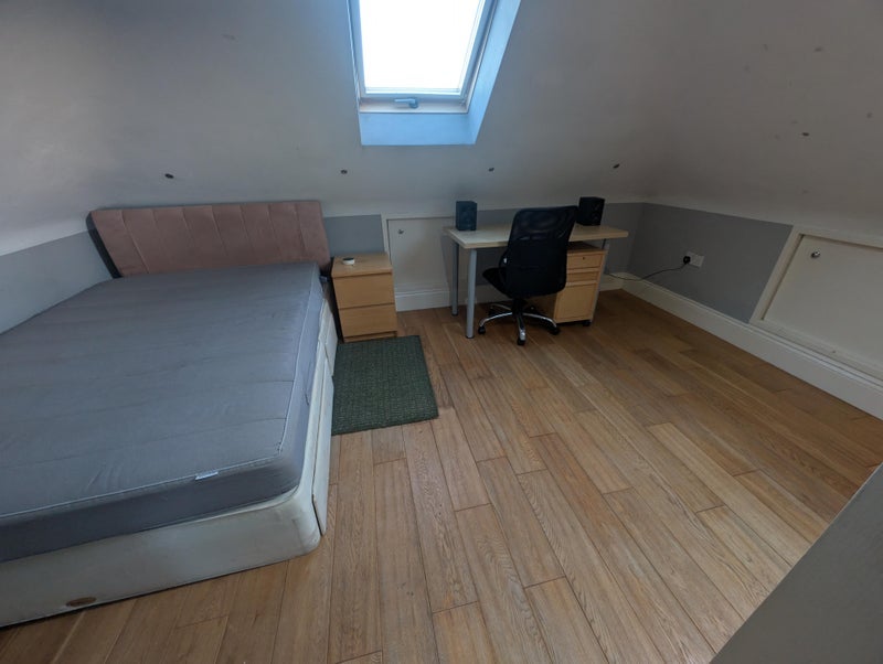 Room Winston Road in Bournemouth