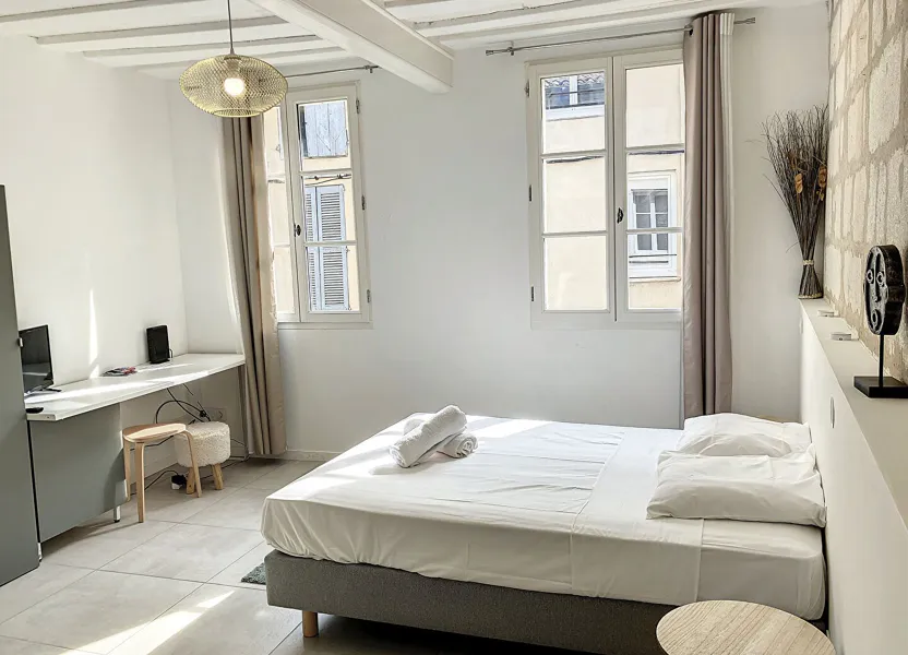 Chambre Rue du Portail Magnanen à Avignon
