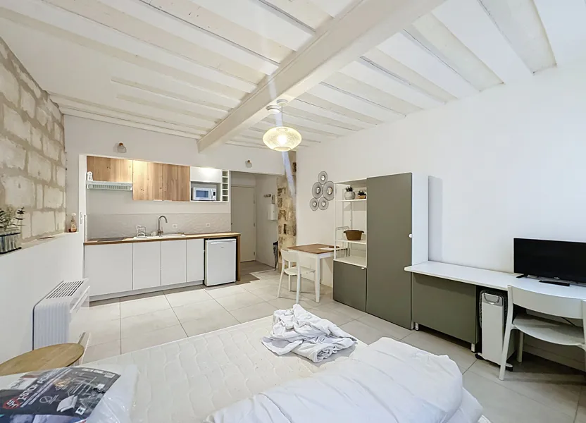 Chambre Rue du Portail Magnanen à Avignon