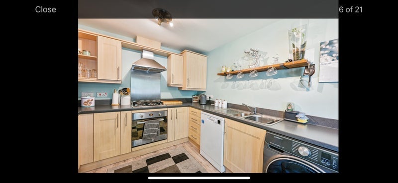 Room Cheadle Road in East Staffordshire