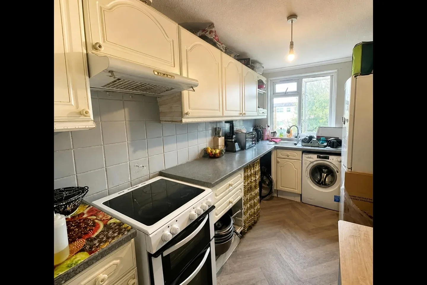 Room Stewarts Road in Greater London