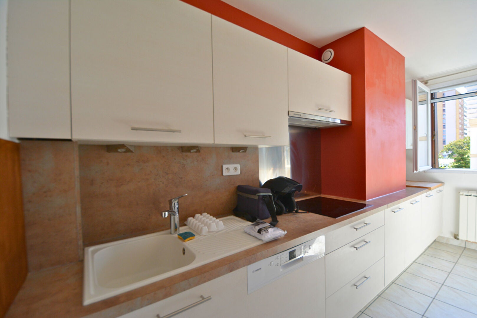 Flat Cité HLM Maurice Thorez in Ivry-sur-Seine