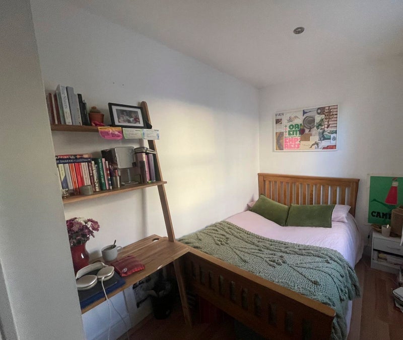 Room Marcia Road in Greater London