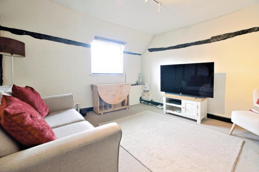 Flat King Edward Place in St Albans