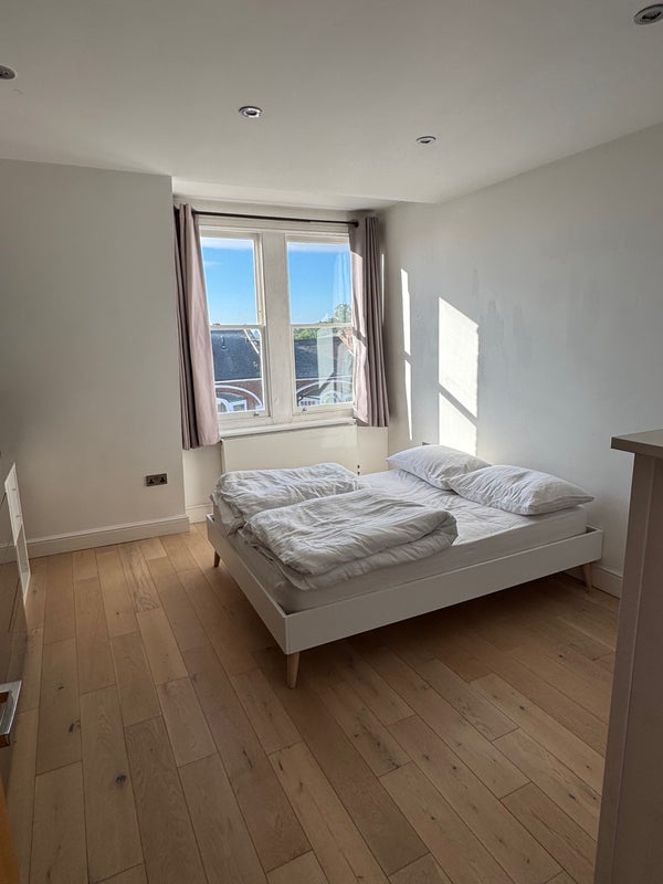 Room Muswell Hill Broadway in Greater London
