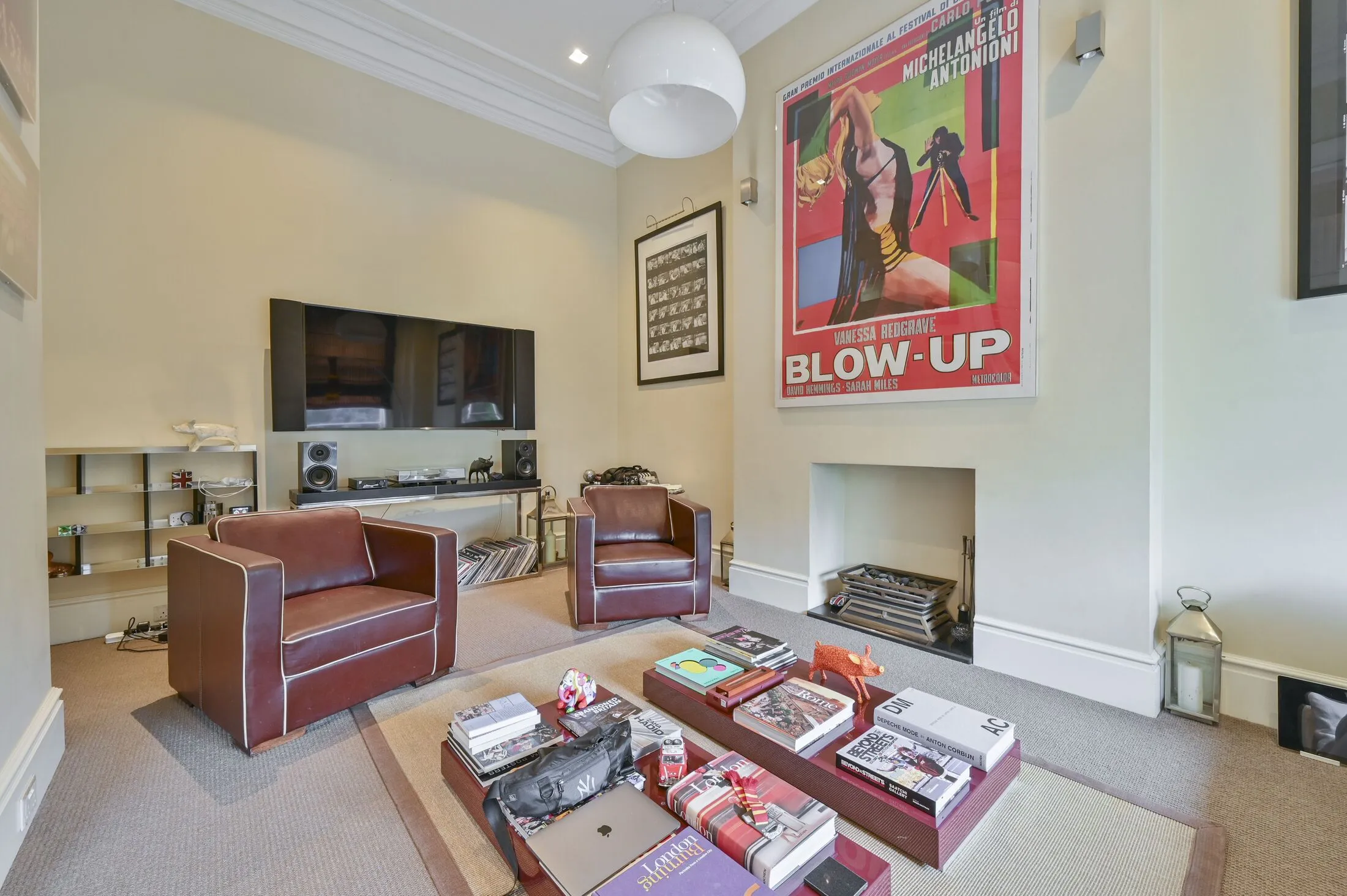 Flat Gloucester Terrace in City of Westminster