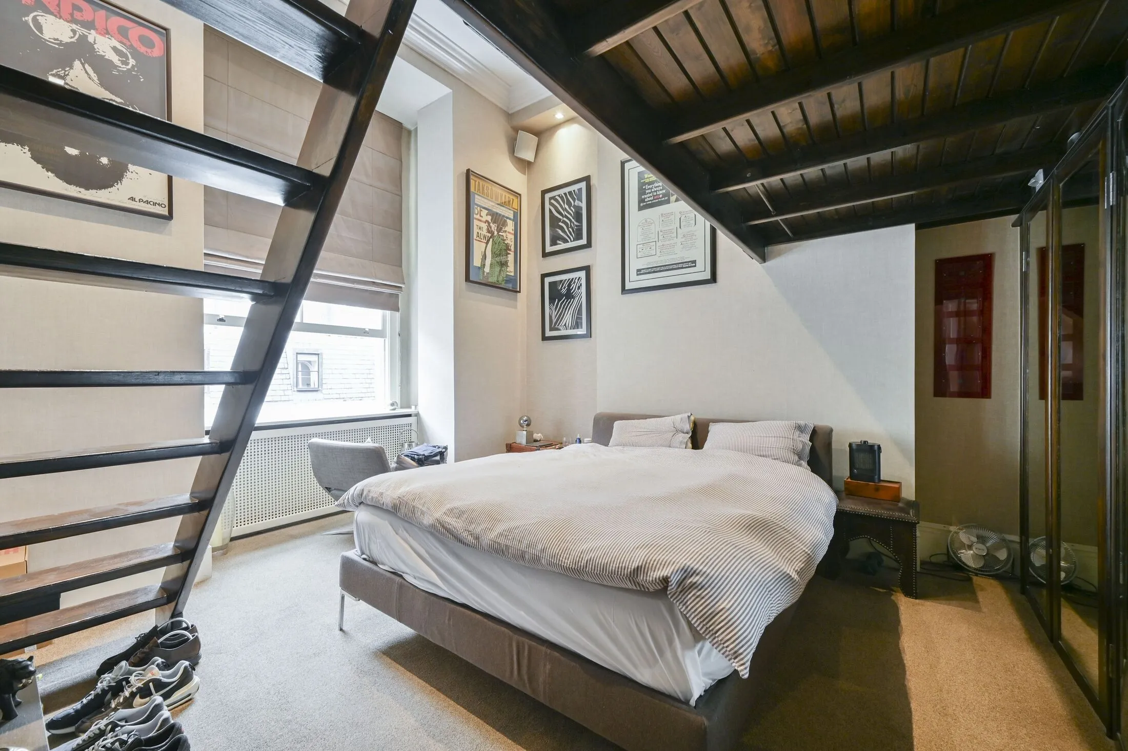 Flat Gloucester Terrace in City of Westminster