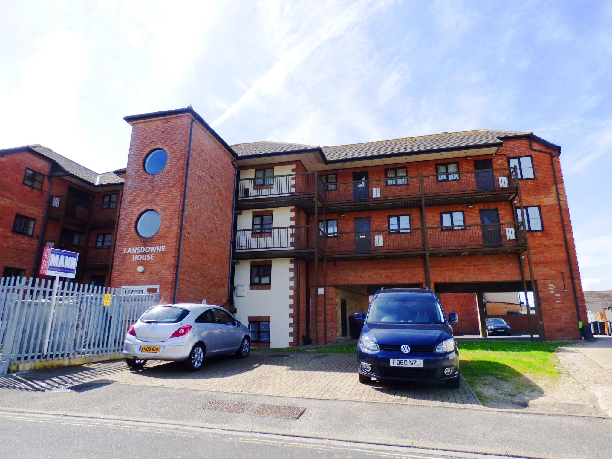 Flat Inverness Road in Gosport