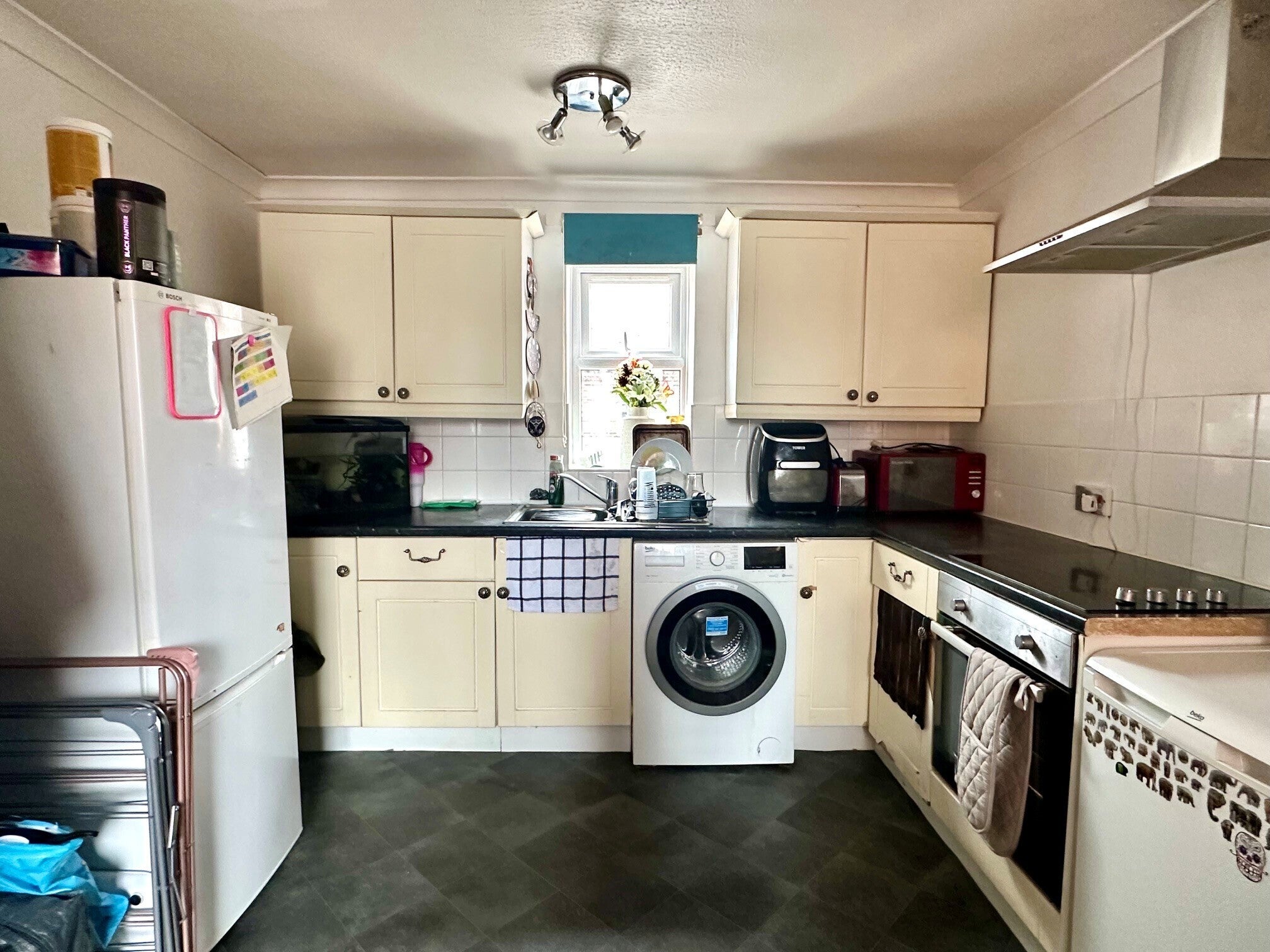 Flat Inverness Road in Gosport