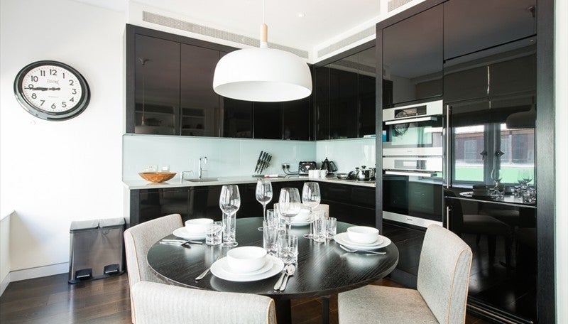 Flat Duke Street in City of Westminster