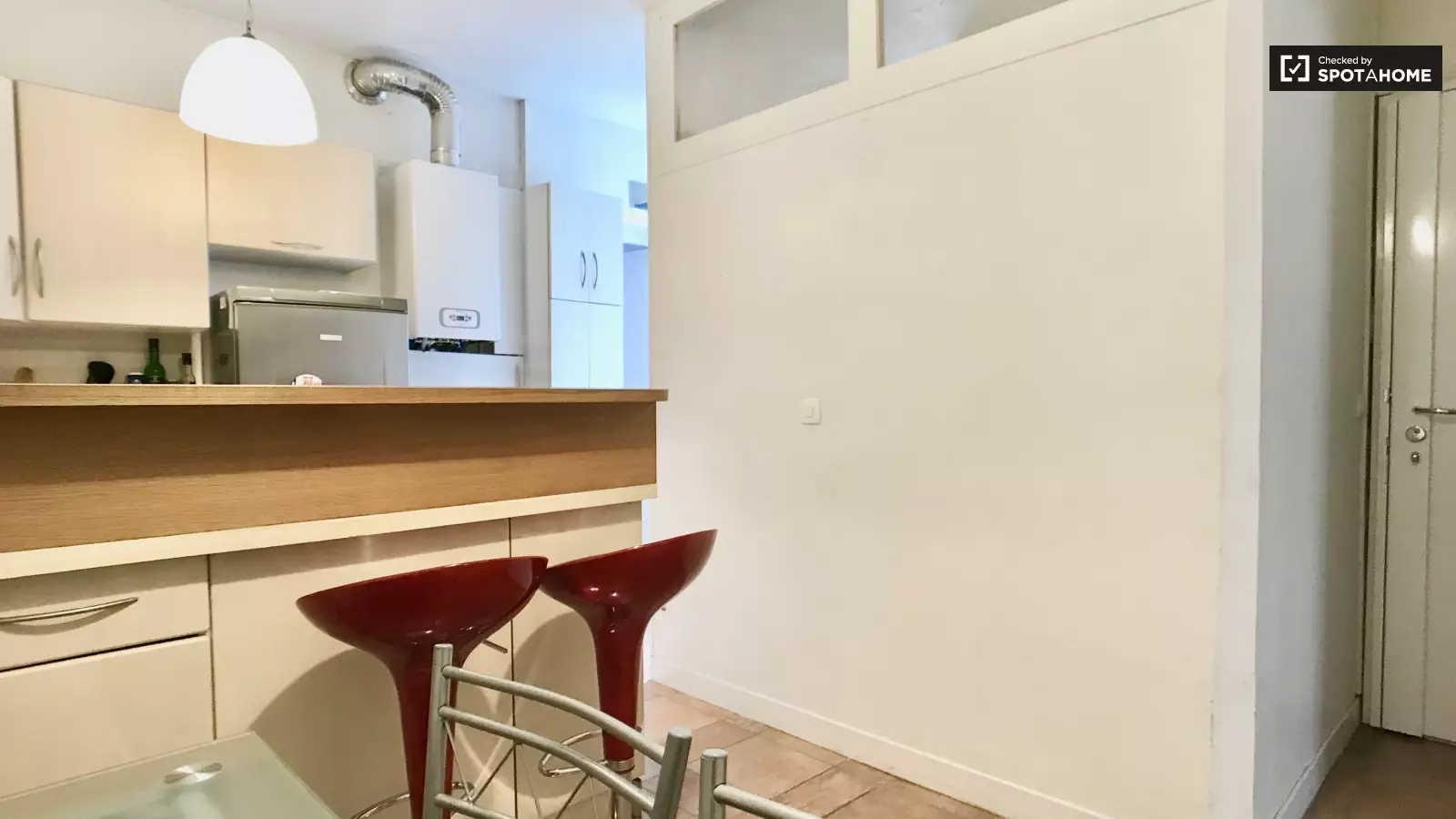 Flat Rue des Moines in Paris