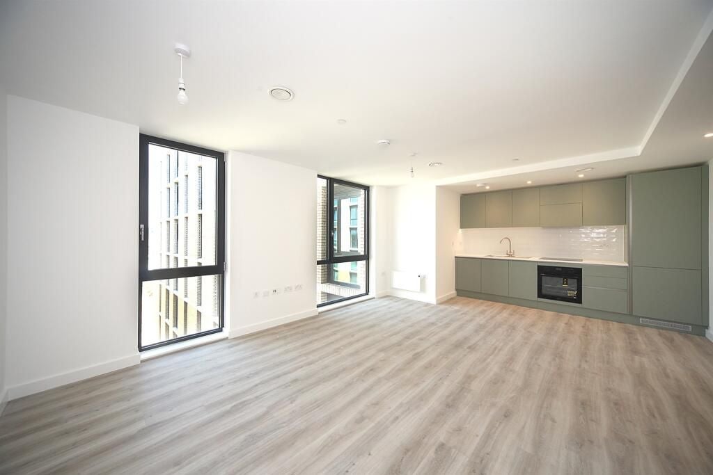 Flat Kimpton Road in Luton