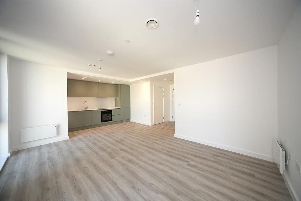 Flat Kimpton Road in Luton