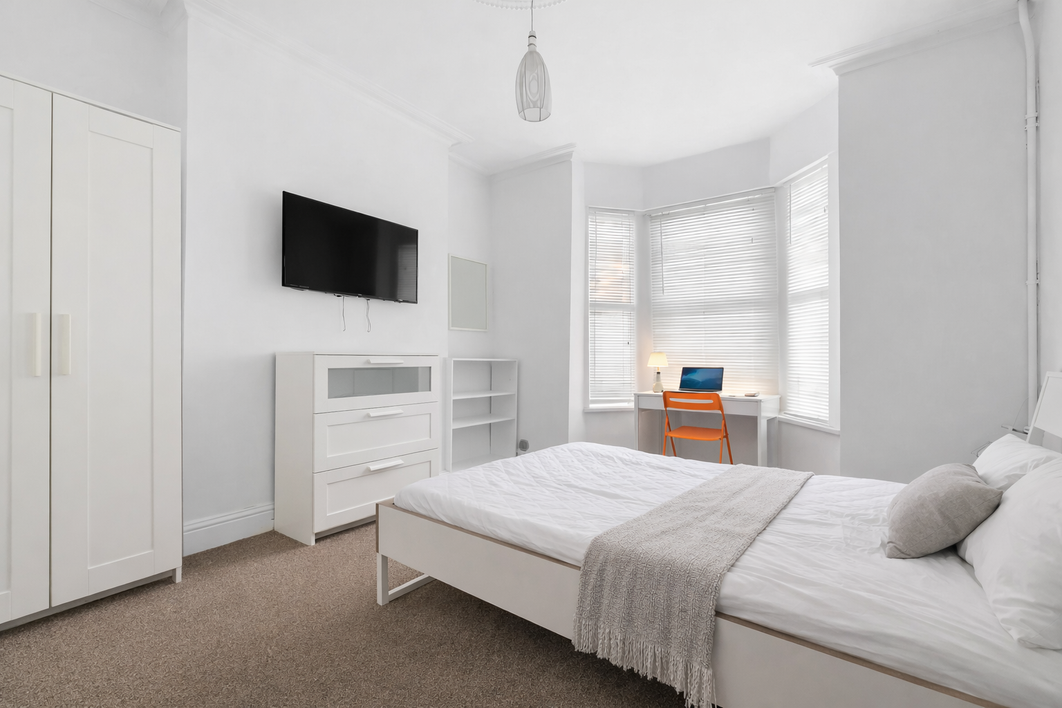 Room West Lorne Street in Chester