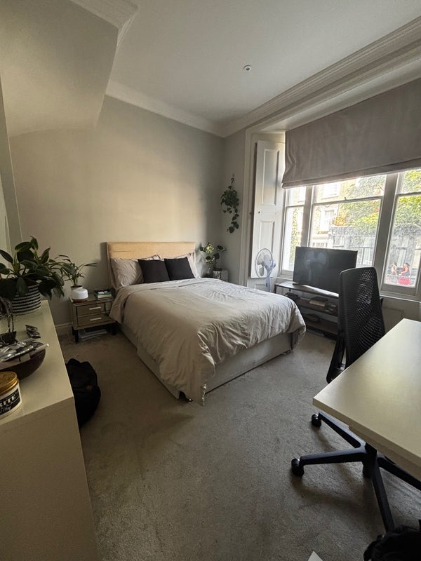 Room Hornsey Street in Greater London