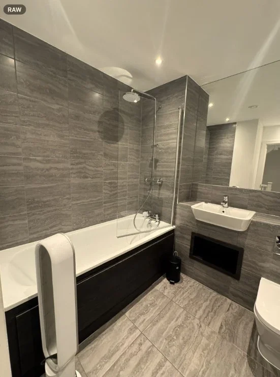 House Hume Terrace in Greater London